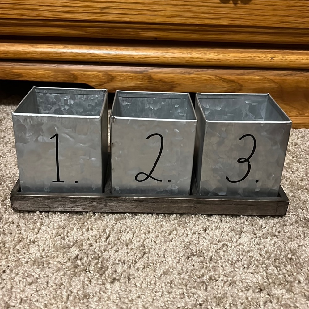 Rae Dunn Pen/Pencil holder